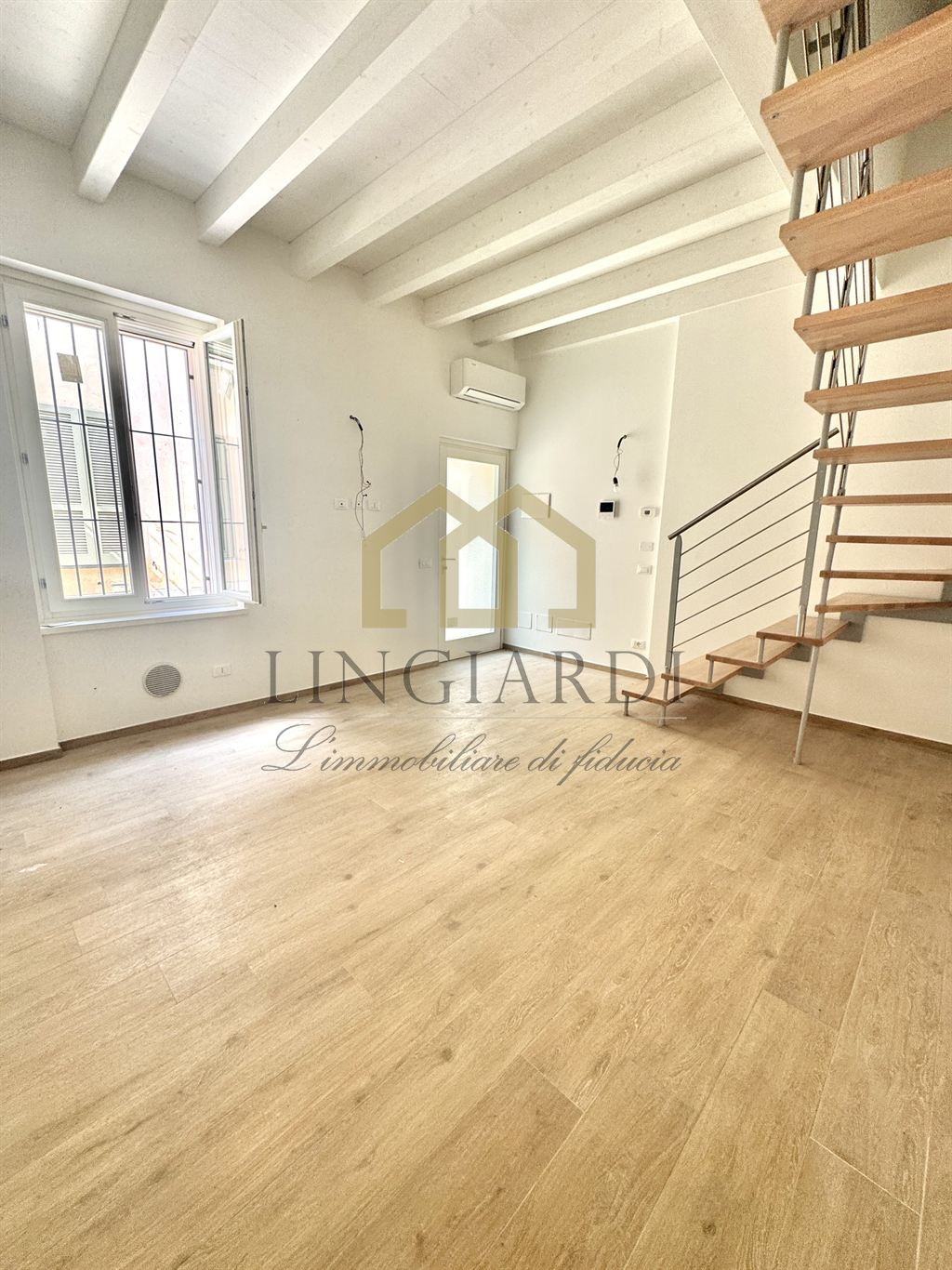 2L NUOVO SU DUE LIVELLI IN CENTRO STORICO