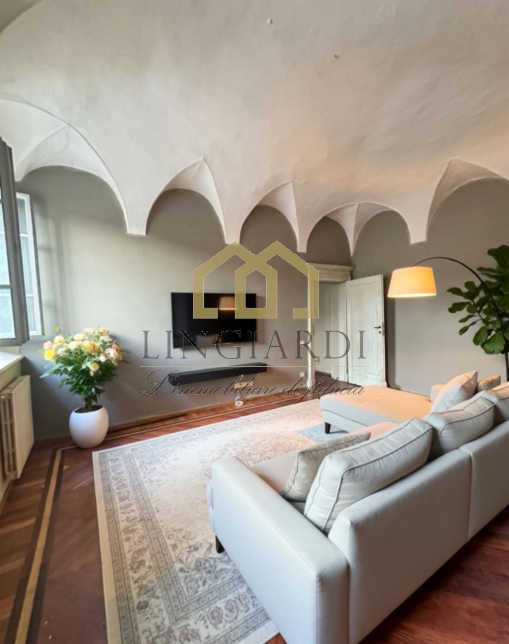 LODI CENTRO: PRESTIGIOSO APPARTAMENTO RISTRUTTURATO